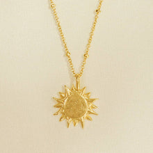Load image into Gallery viewer, Solea Necklace