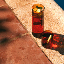 Load image into Gallery viewer, HKLiving Sunlit Carafe Amber