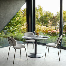 Load image into Gallery viewer, Si Si Bold Chair