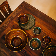 Load image into Gallery viewer, Spiro Dark Green Side Plate