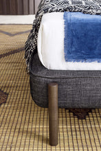 Load image into Gallery viewer, Tufté Bed