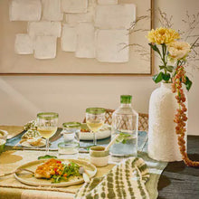 Load image into Gallery viewer, Tarifa Green Wine Glass