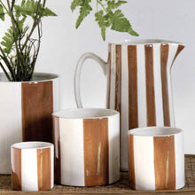 Load image into Gallery viewer, Set Of 4 Brown Pots