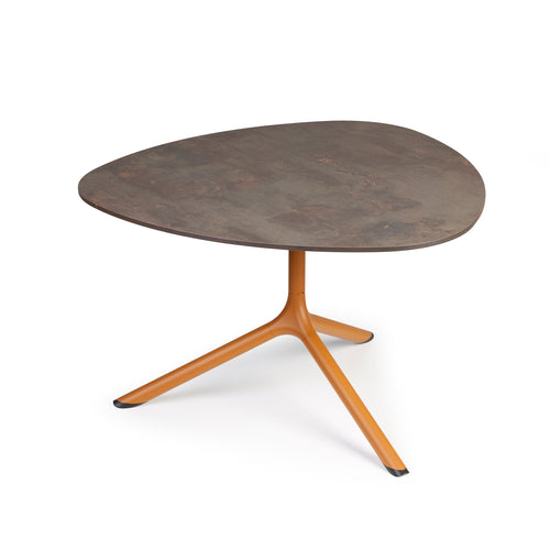 Tripé Outdoor Coffee Table