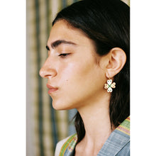 Load image into Gallery viewer, Trébol Earrings