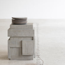 Load image into Gallery viewer, Side Table Concrete Pawn