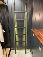 Load image into Gallery viewer, Mingardo &quot;Scaltra&quot; Illuminated LED Towel Rack Ex-Display