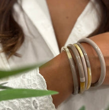 Load image into Gallery viewer, Lacquered Buffalo Horn Bangle – Beige