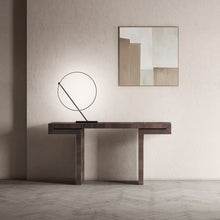 Load image into Gallery viewer, Poise Table Lamp