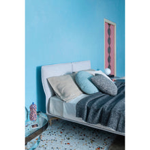 Load image into Gallery viewer, Avant-Après Bed