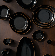 Load image into Gallery viewer, Out of Lines Oval Plate Dark Brown - L