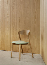 Load image into Gallery viewer, Tube Chair