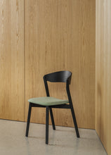 Load image into Gallery viewer, Tube Chair