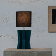 Load image into Gallery viewer, Table Lamp °1 Blue - Black Yucca