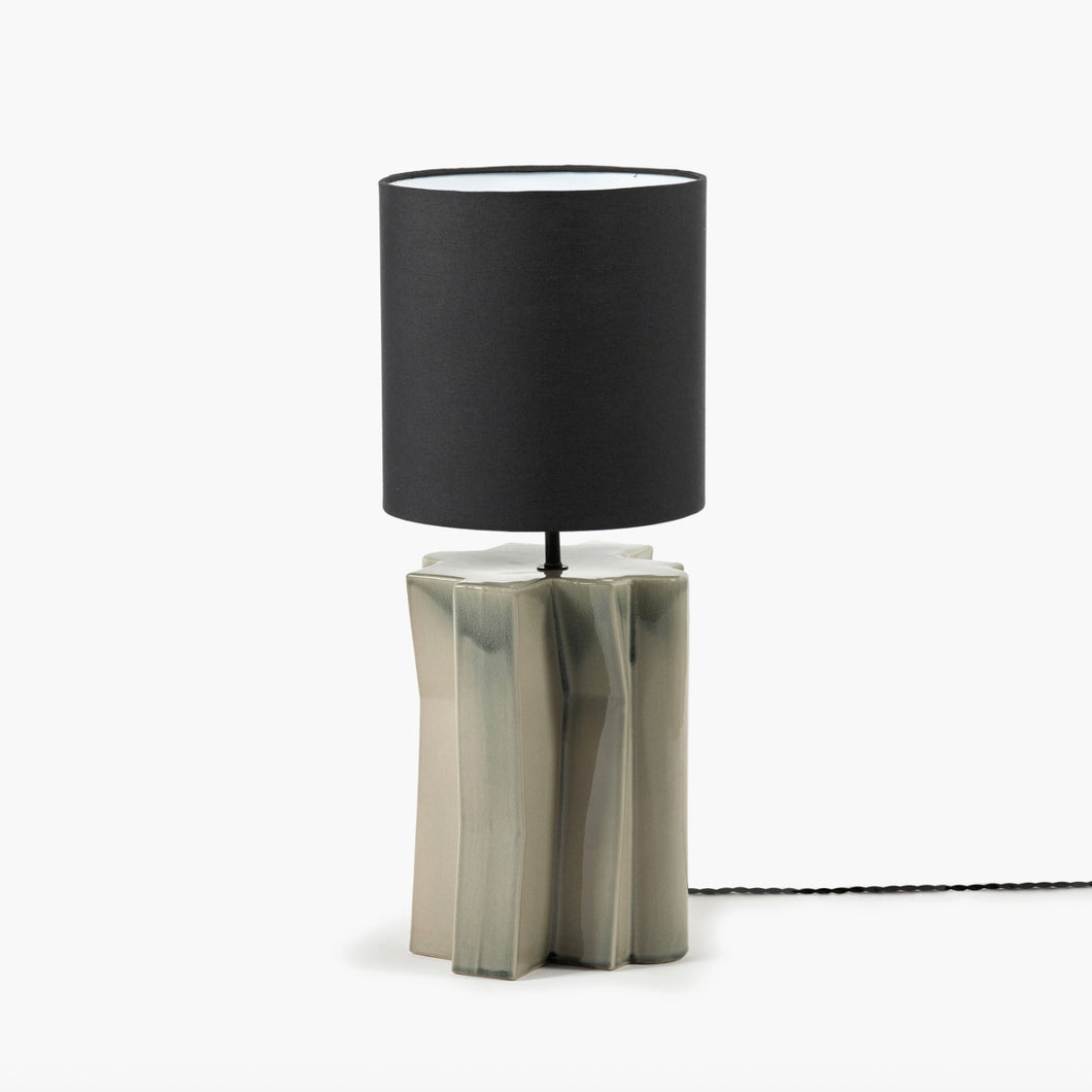 Table Lamp °1 Gray - Black Yucca