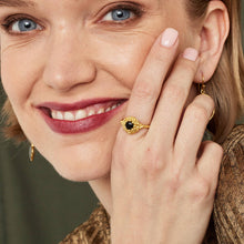 Load image into Gallery viewer, Maine Black Onyx Flower Ring
