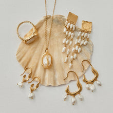 Load image into Gallery viewer, Nossis Earrings