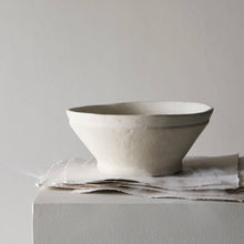 Load image into Gallery viewer, Veneto Decorative Bowl