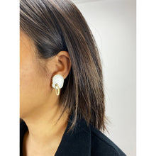 Load image into Gallery viewer, Cotton Horn Earrings