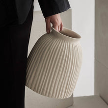 Load image into Gallery viewer, Veneto Pot