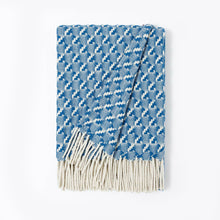 Load image into Gallery viewer, Manta Noor Blanket