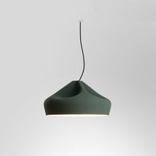 Load image into Gallery viewer, Pleat Box 47 Pendant Light