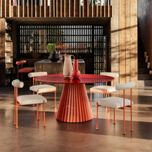 Load image into Gallery viewer, Plissé Table