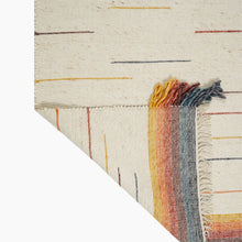 Load image into Gallery viewer, Chavi Woollen Kilim Rug
