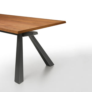Zeus Extendable Table