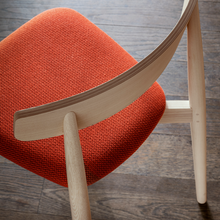 Load image into Gallery viewer, Claretta Chair