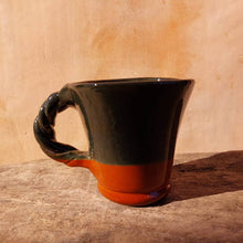 Load image into Gallery viewer, Large Twisted Handle Mug