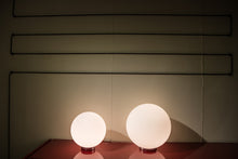 Load image into Gallery viewer, Palla Table Lamp