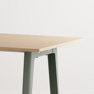 Tiptoe New Modern Desk | Eco-certified Wood