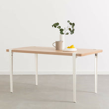 Load image into Gallery viewer, TIPTOE Balthazar Dining Table