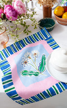 Load image into Gallery viewer, The Daisy Flower Linen Napkin