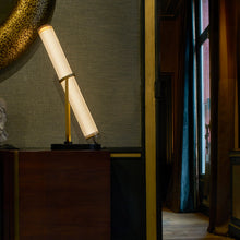 Load image into Gallery viewer, La Frechin Table Lamp