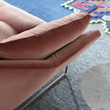 Load image into Gallery viewer, Saba New York Sofa 190 cm