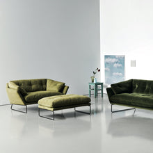 Load image into Gallery viewer, Saba New York Suite Sofa 155 cm
