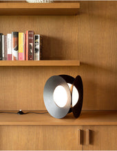 Load image into Gallery viewer, Armen Table Lamp
