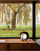 Load image into Gallery viewer, Armen Table Lamp