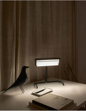 Load image into Gallery viewer, Biny Table Lamp