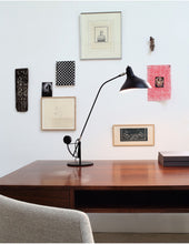 Load image into Gallery viewer, Mantis BS3 Table Lamp