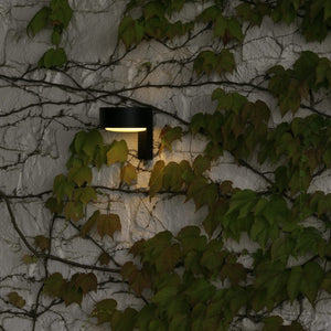 Plaff-On Outdoor Wall Light